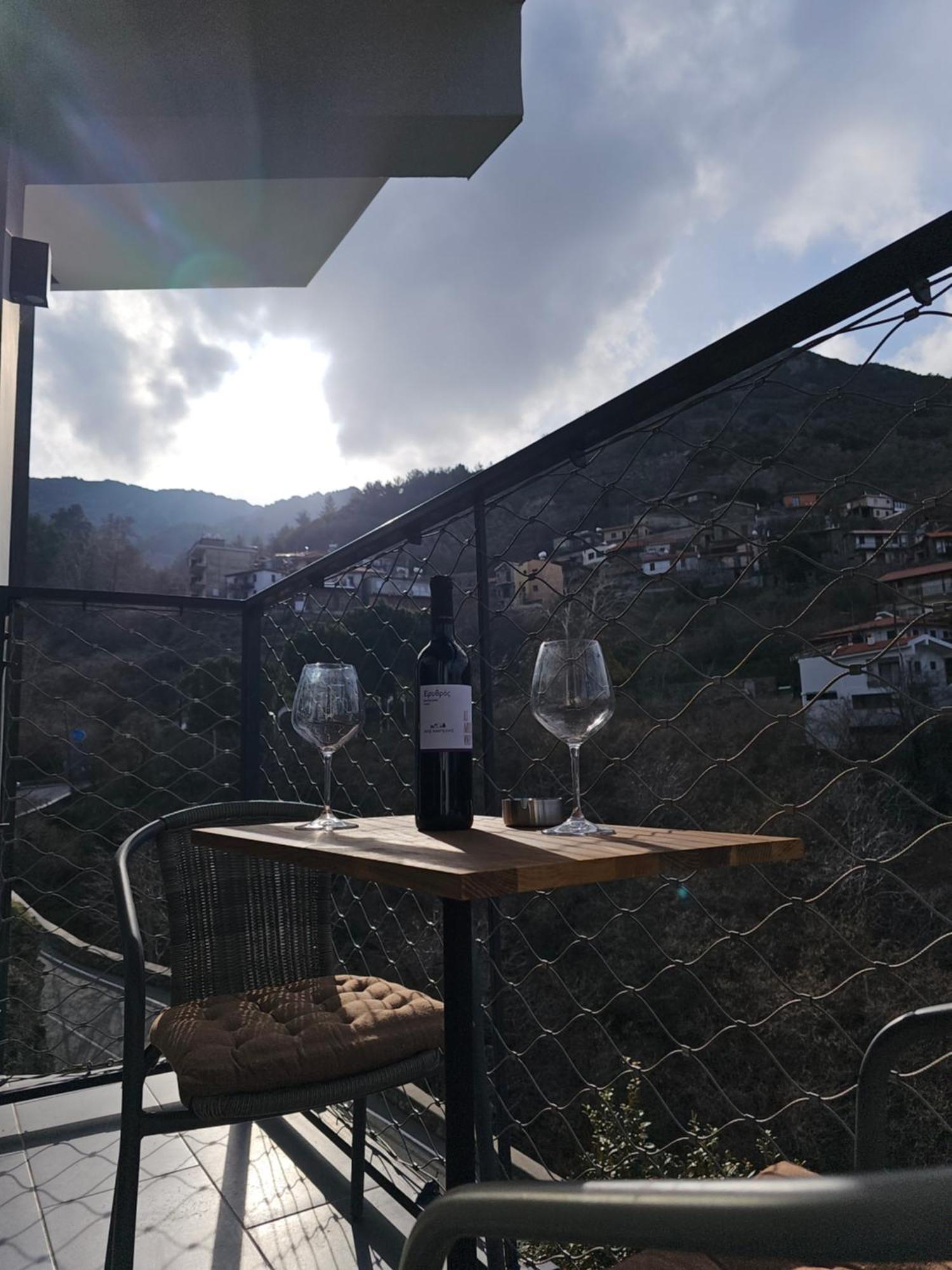 The Cliff Alona Aparthotel Exterior photo